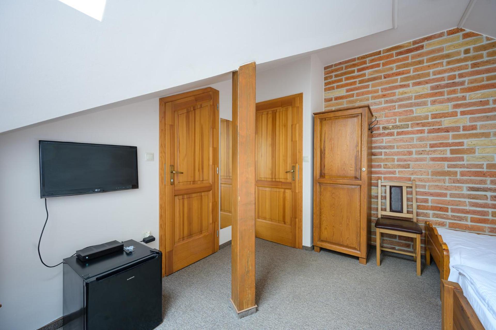 Hotel Vinatus Pince Villány Esterno foto